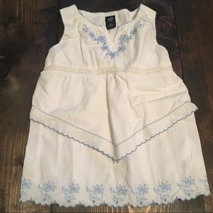 Beautiful Girls Gap Top